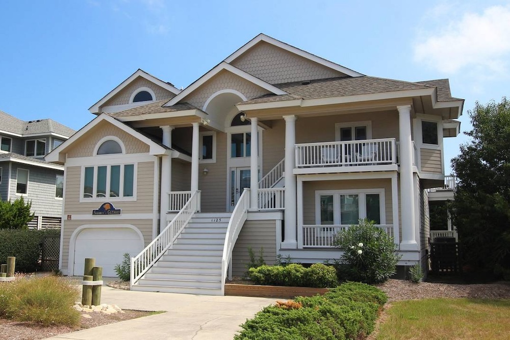 Exterior of Corolla, NC vacation rental